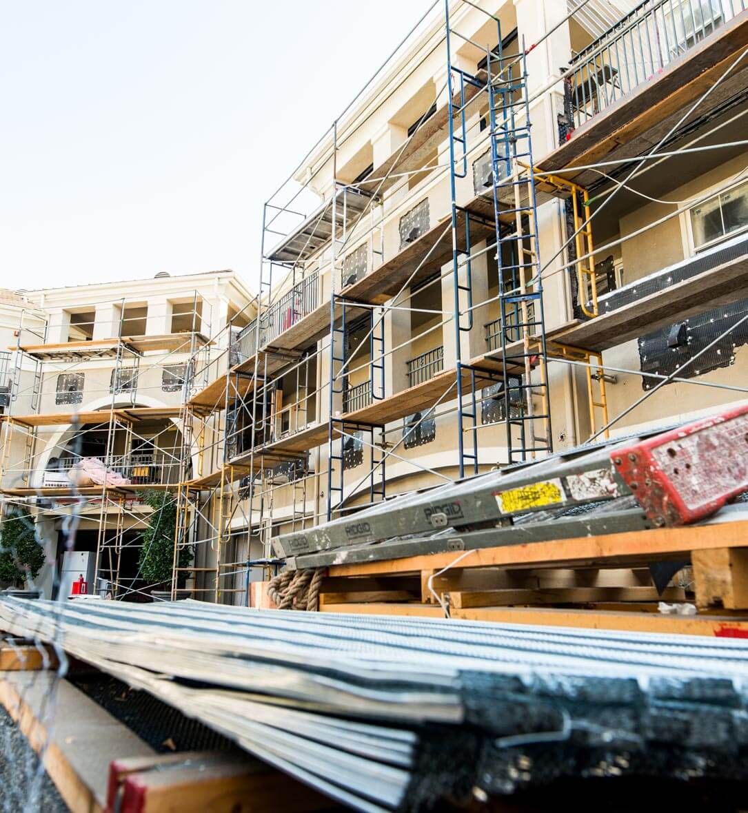 Outside of One Pearl Place